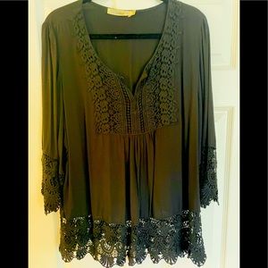 Solitaire Black Boho top